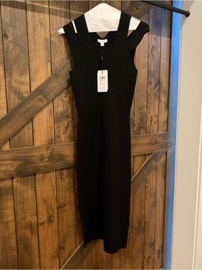 Reiss Black Sleeveless V-Neck Midi Dress NWT